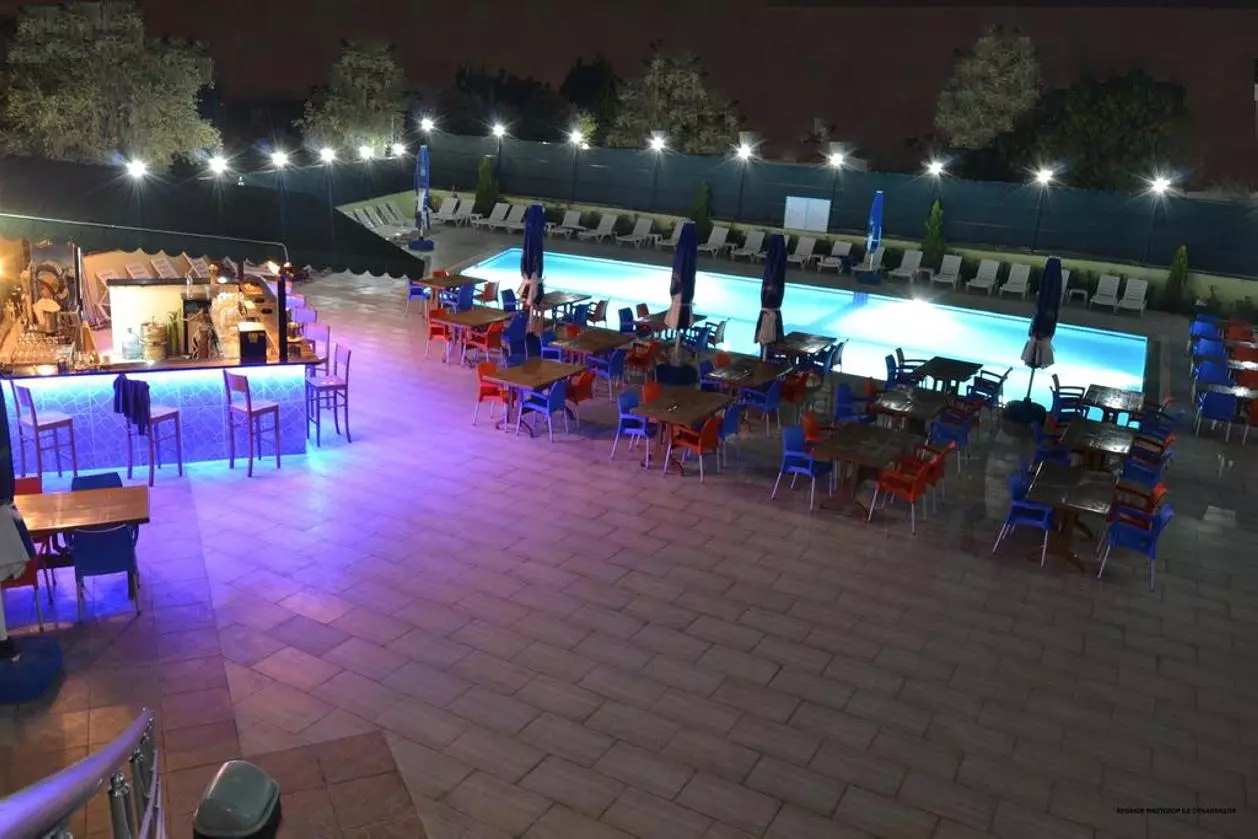 BELMARE_SHABAVIZ (24).jpg